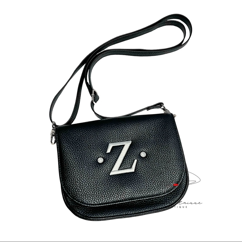 THIRTY ONE “Z” Convertible Belt Bag Black Beauty Pebble